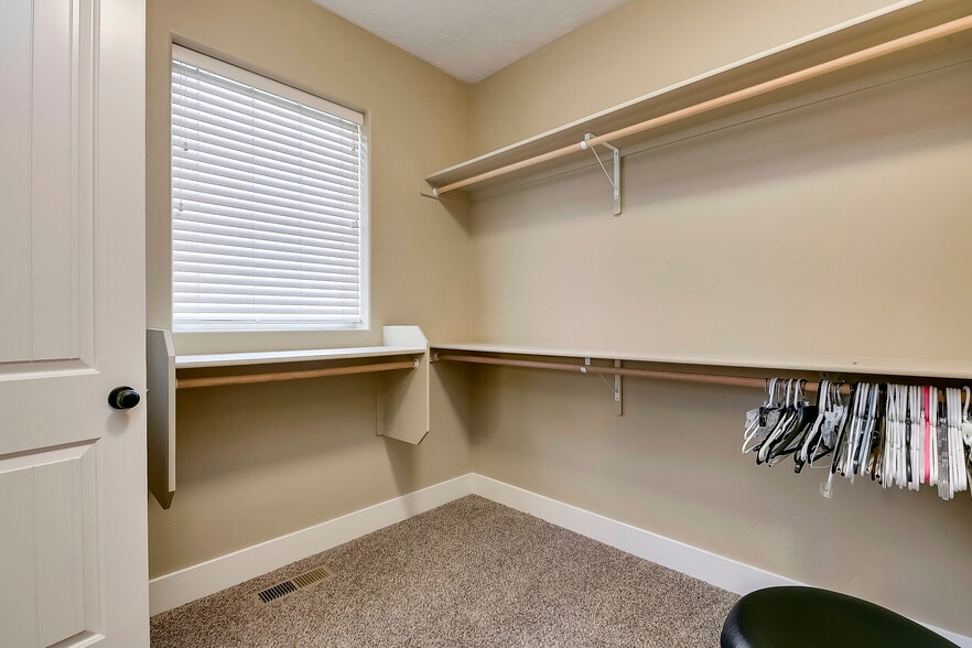 Building Photo - 2893 S Brookwater Ln