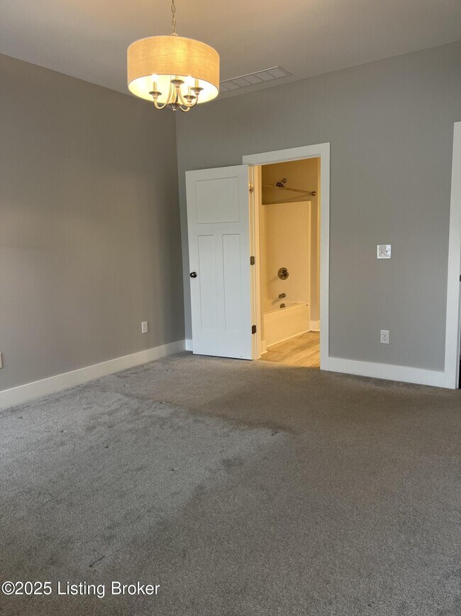 Building Photo - 13512 Park Springs Ln
