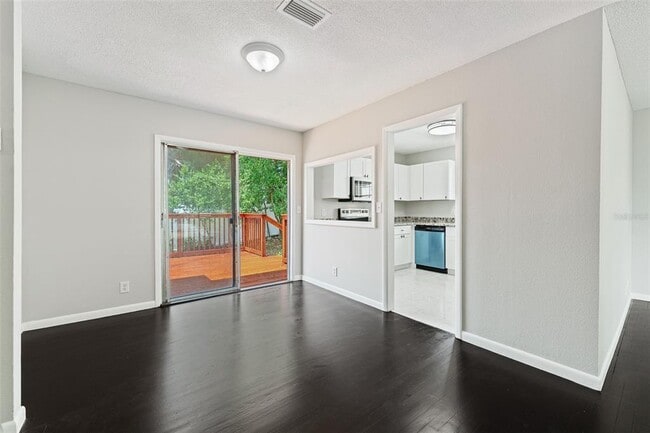 Building Photo - 47 Kathy Dr