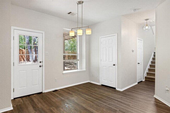 Building Photo - 8504 Winterstein Dr