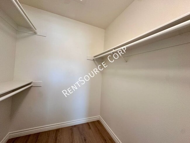 Building Photo - 20871 Plum Canyon Rd