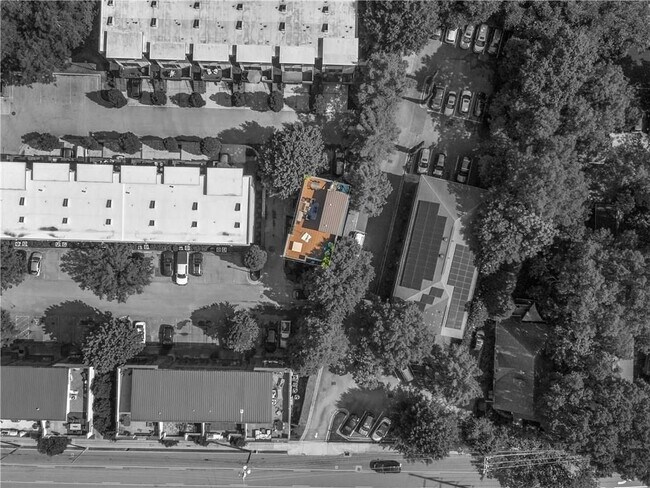 Building Photo - 1300 DeKalb Ave NE