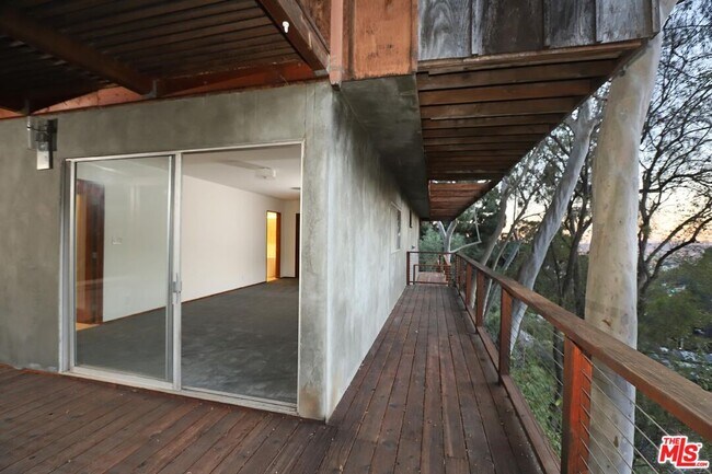 Building Photo - 8030 Highland Trail