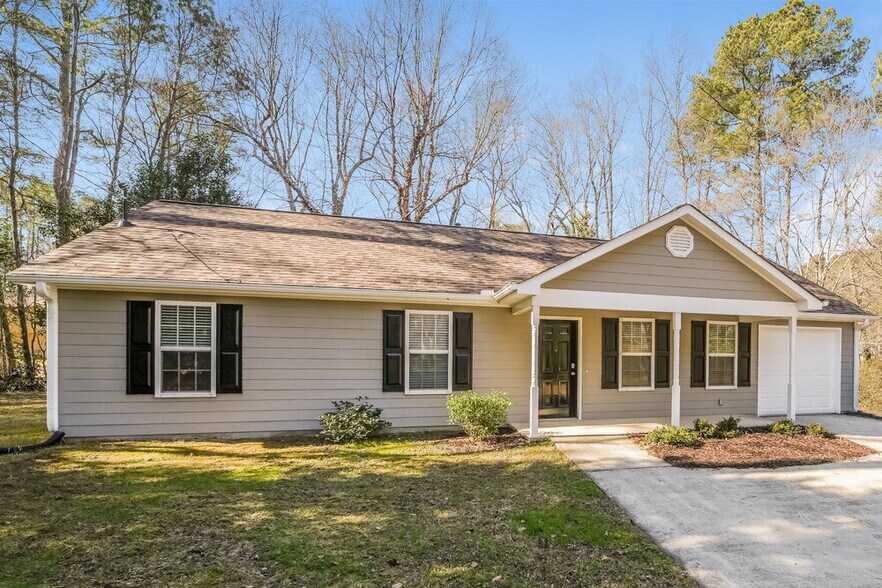 Building Photo - 2427 Justin Dr SW