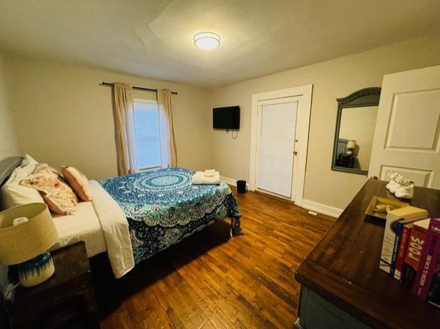 Building Photo - Near Wake Forest University 4 bedroom!