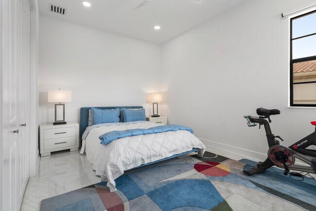 Building Photo - 7587 Old Thyme Ct