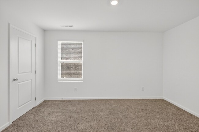 Building Photo - 4909 Russell David Dr
