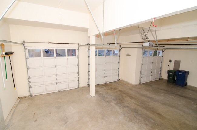 Building Photo - 17603 NE 108th Way