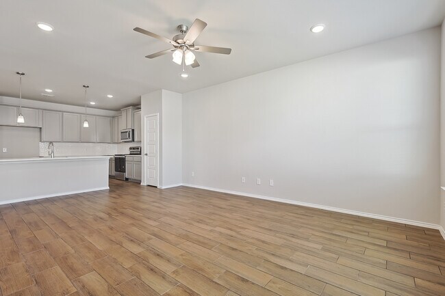 Building Photo - 5941 Revere Dr