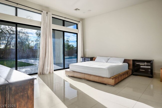 Building Photo - 7434 Yonie Ct