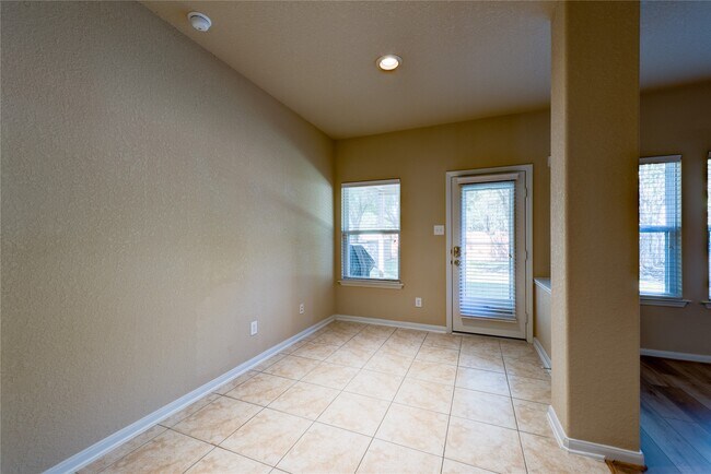 Building Photo - 4323 Wellington Grove Ln