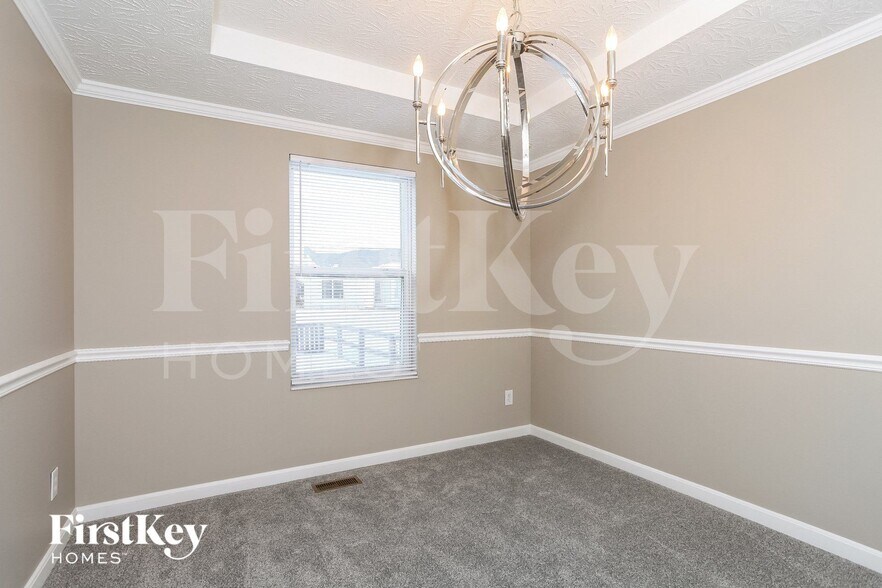 Building Photo - 26 Forest Pond Dr