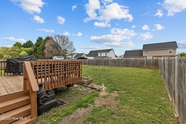 Building Photo - 8246 English Saddle Dr