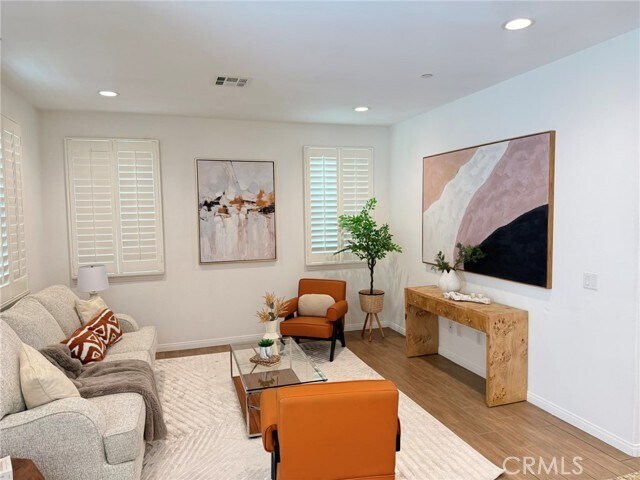 Building Photo - 10578 Wells Dr