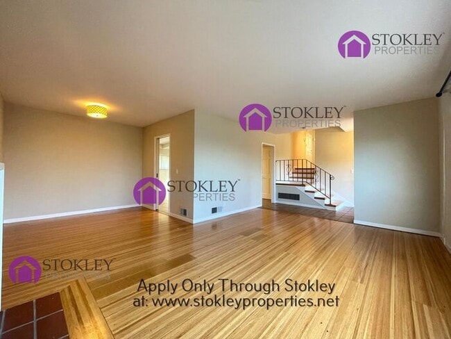 Building Photo - 17650 Mayflower Dr