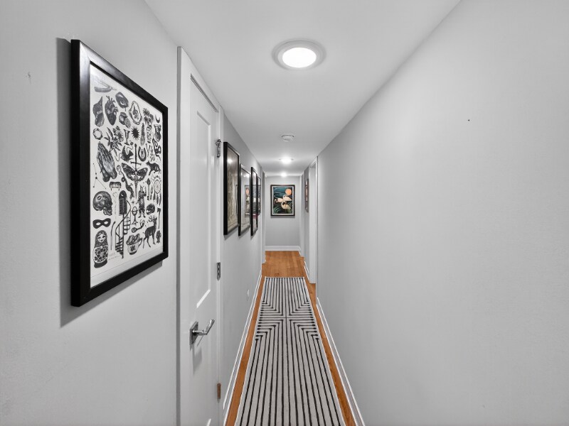 Building Photo - 3534 W Wrightwood Ave