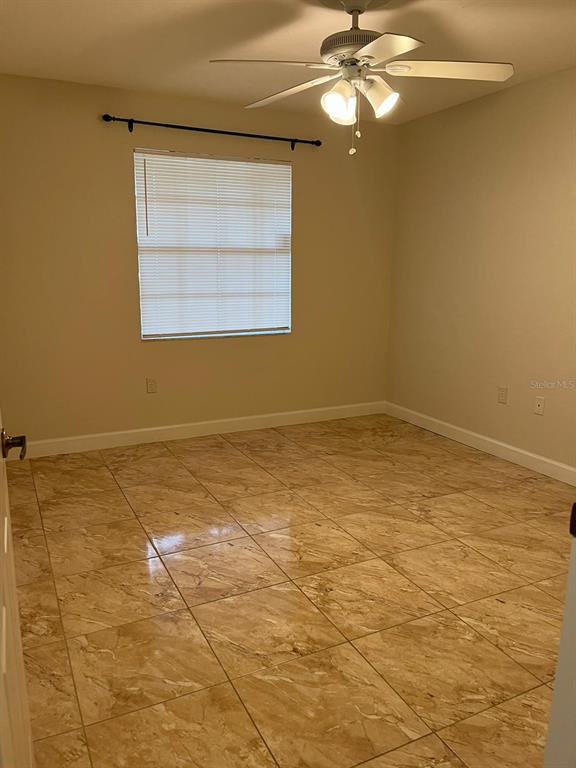 Building Photo - 13815 Fairway Island Dr