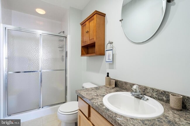 Building Photo - 32 Pebble Beach Ln