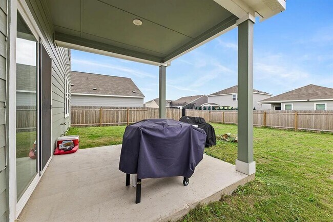 Building Photo - 19605 Caymus Dr