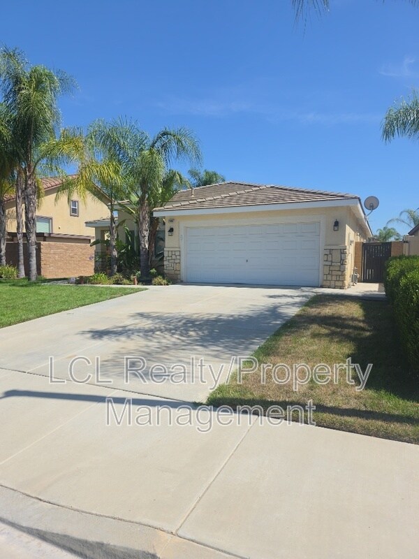 Building Photo - 26807 Mountain Glen Dr