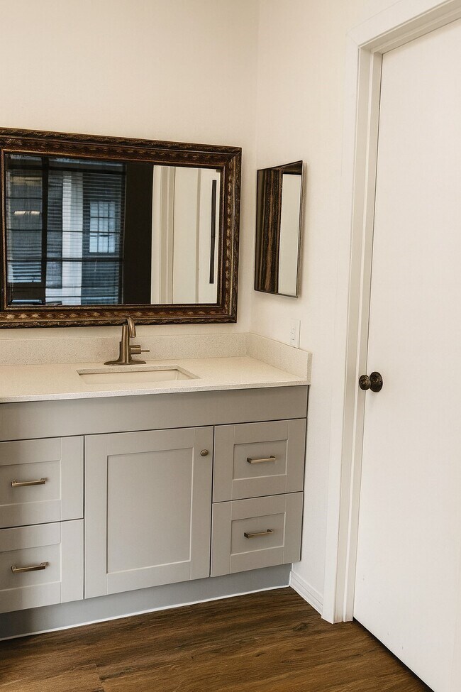 Building Photo - 2706 Mayflower Landing Ct