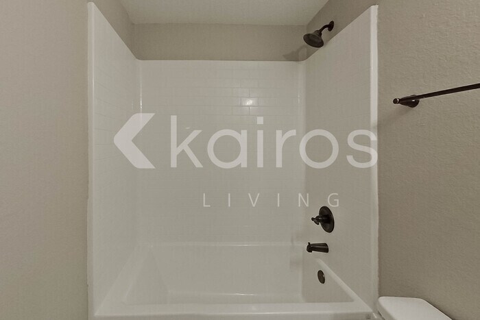 Building Photo - 338 Malauka Loop