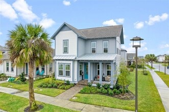 Building Photo - 13402 Stoddart Ave