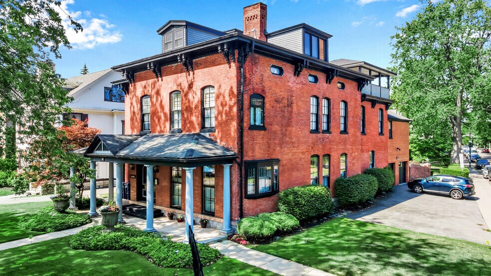 ArdmoreO'Brien, Inc. FURNISHED APARTMENTS 232 Linwood Ave Buffalo NY