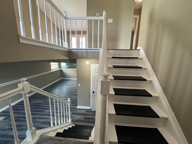 Building Photo - 3124 Creighton Pl