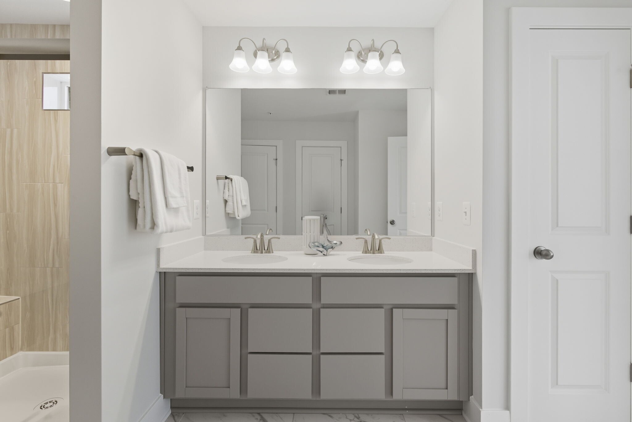 Building Photo - 328 Ridge Rd