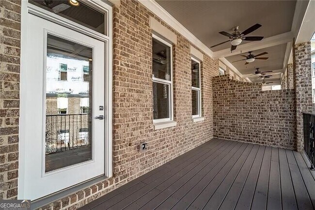 Building Photo - 339 Brownstones Cir NE