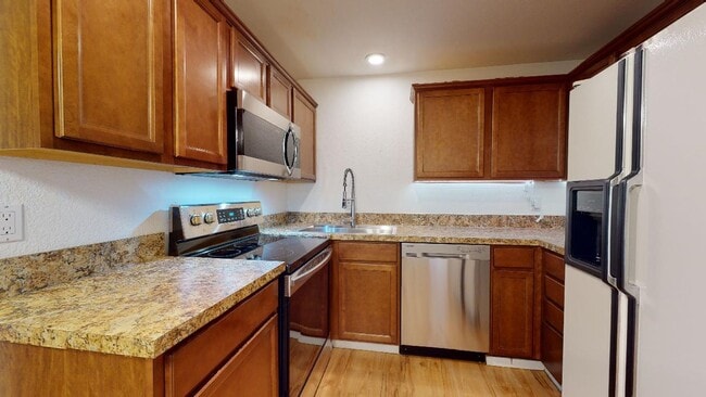 Building Photo - Private Lakefront Oasis in Sixty-01 Village