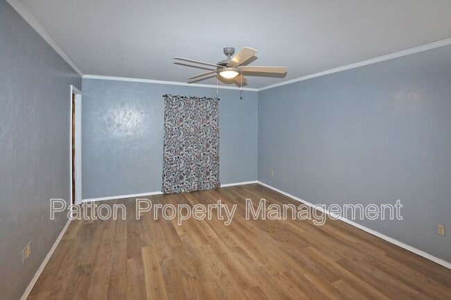 Building Photo - 2601 17th Ave