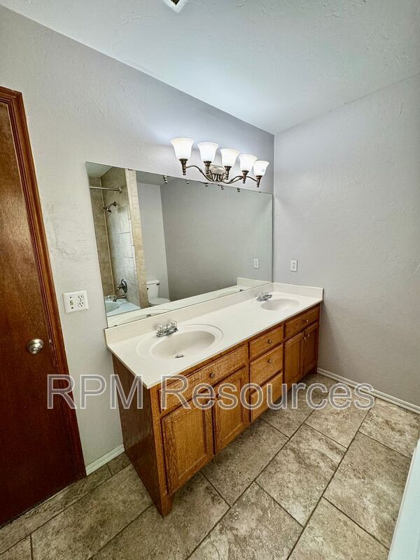 Building Photo - 10309 Banff Way