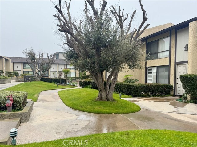 Building Photo - 3520 Maricopa St