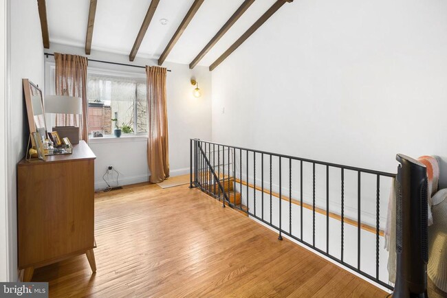 Building Photo - 1704 Naudain St