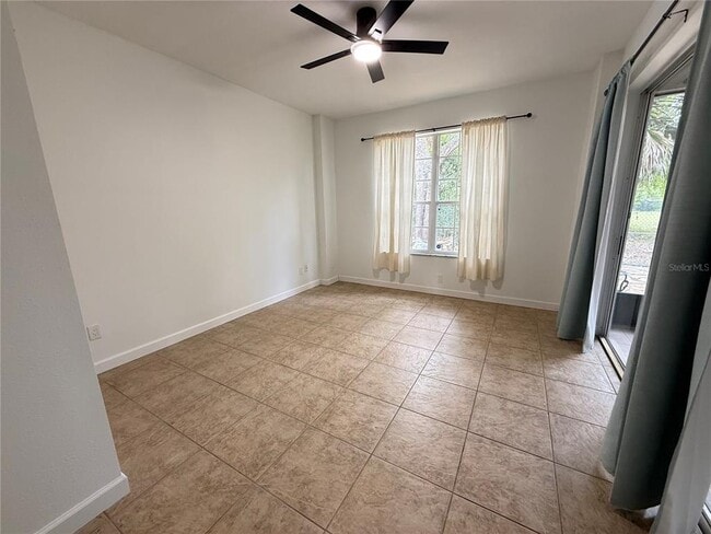 Building Photo - 1160 Cherry Valley Way