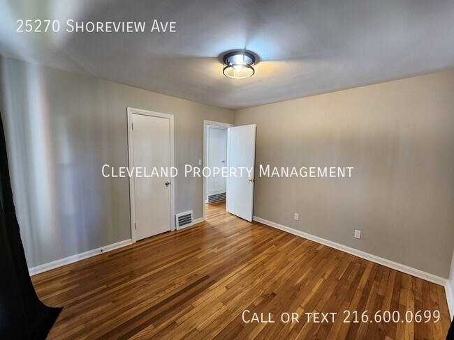 Building Photo - 25270 Shoreview Ave