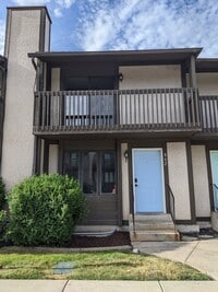 Building Photo - 862 E 575 N