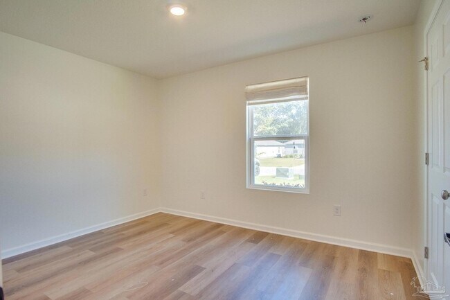 Building Photo - 7809 Maxton Rd