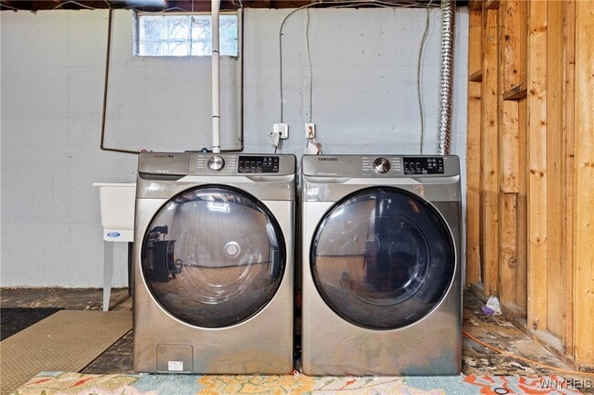 Building Photo - 138 62nd St