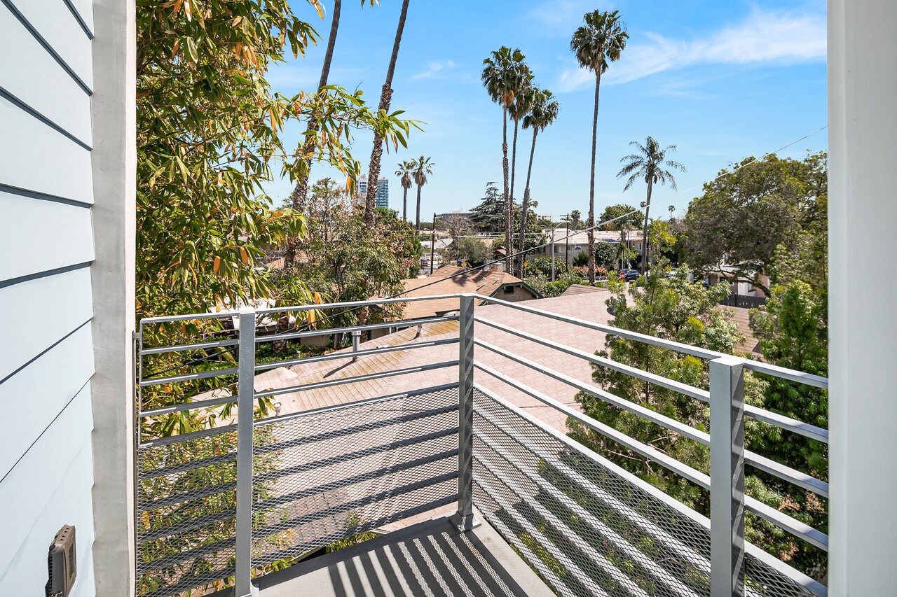 Building Photo - 6611 Leland Way