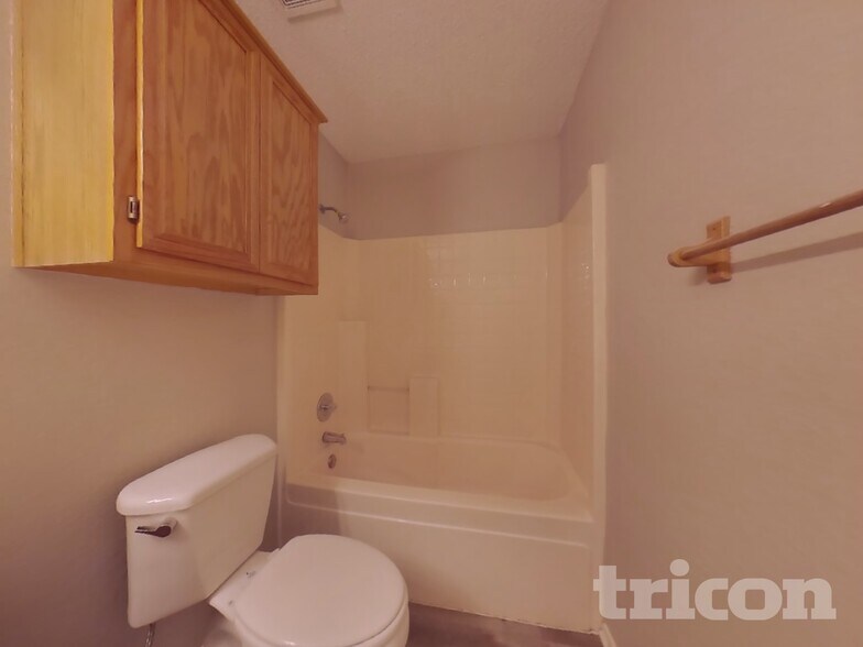 Building Photo - 6112 Wall St