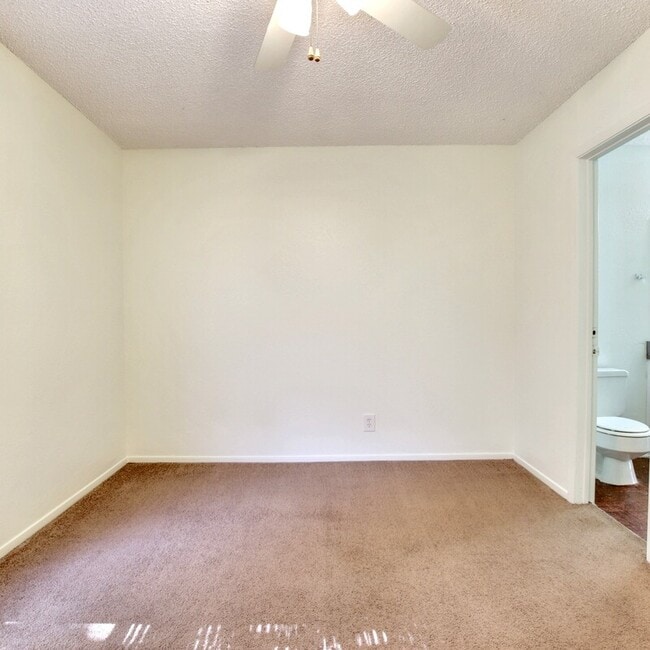 Building Photo - 3830 Coates Cir