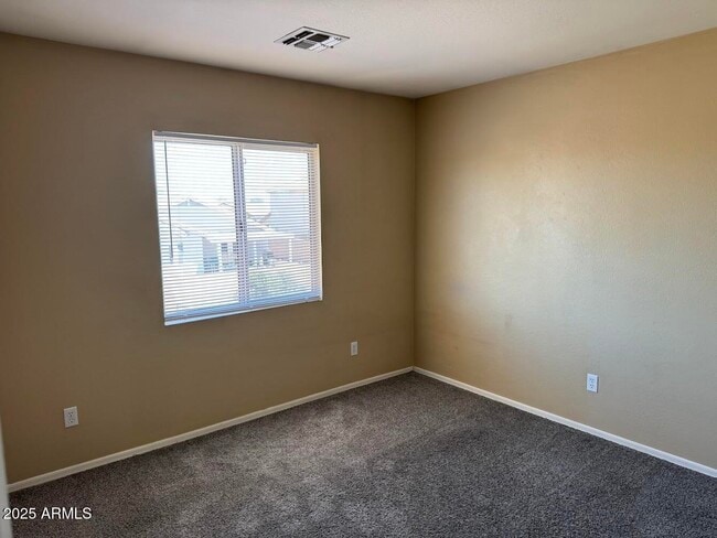 Building Photo - 12634 W Windrose Dr