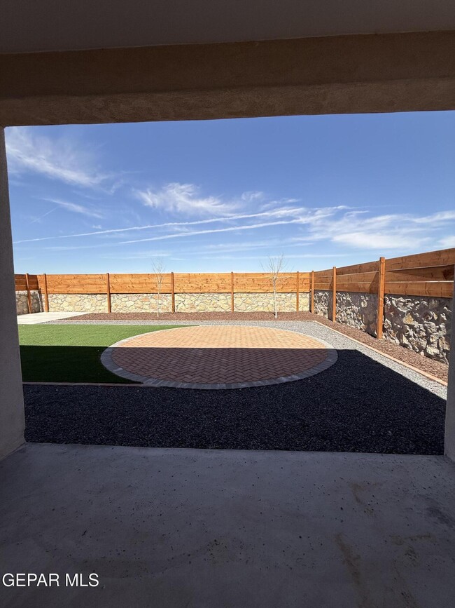 Building Photo - 13389 Carterton Ave