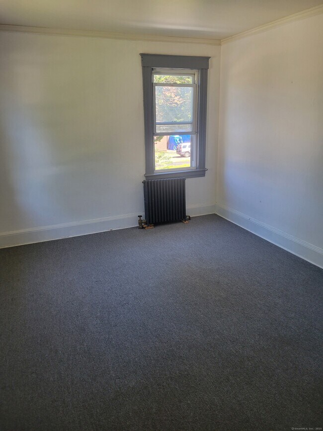 Building Photo - 178 Spruce St