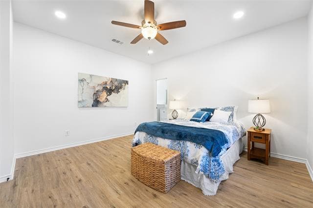 Building Photo - 7022 Cottonwood Cir