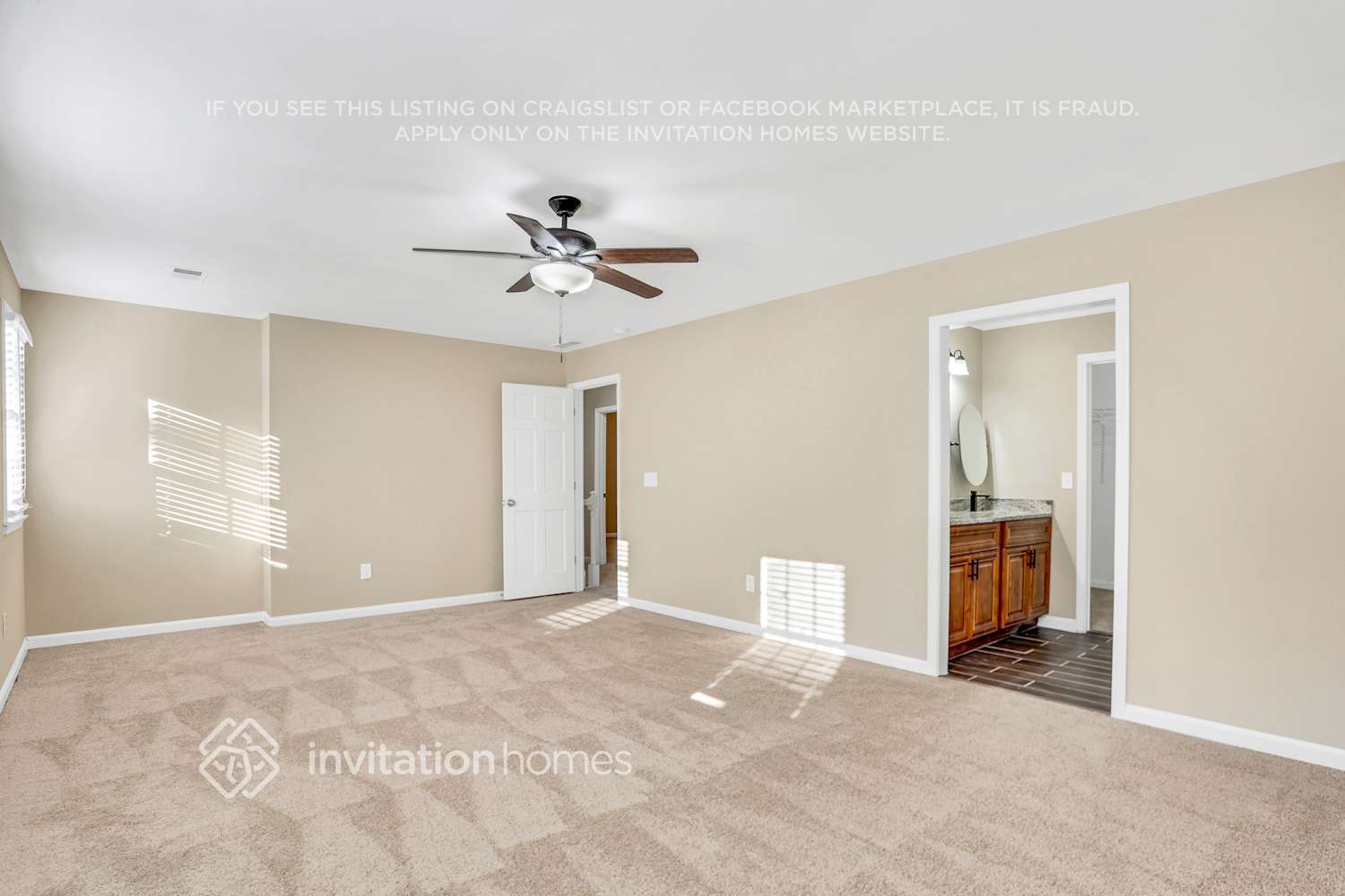 Building Photo - 2312 Marneil Dr NE