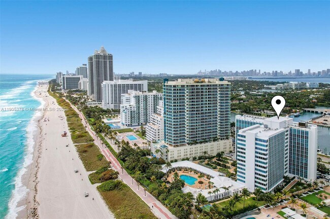 Building Photo - 5055 Collins Ave